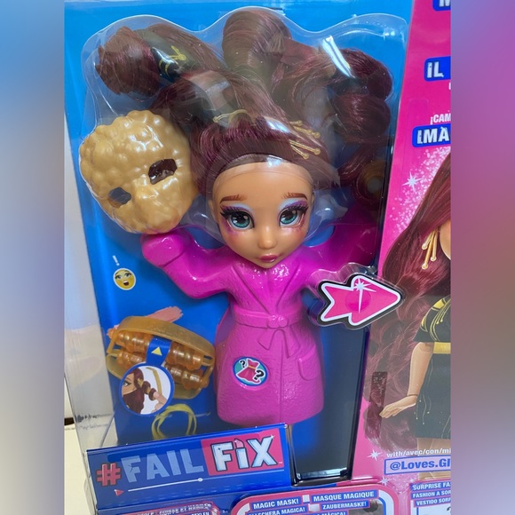 Fail Fix Take Over The Makeover Doll Loves Glam - Picture 2 of 6